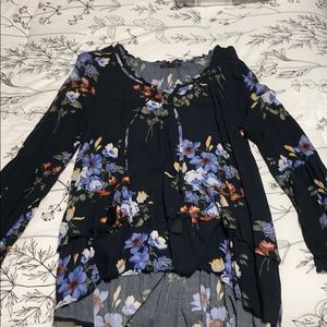 American Eagle- long sleeve shirt, medium